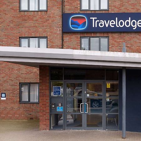 Travelodge Leeds Colton Garforth Exterior photo